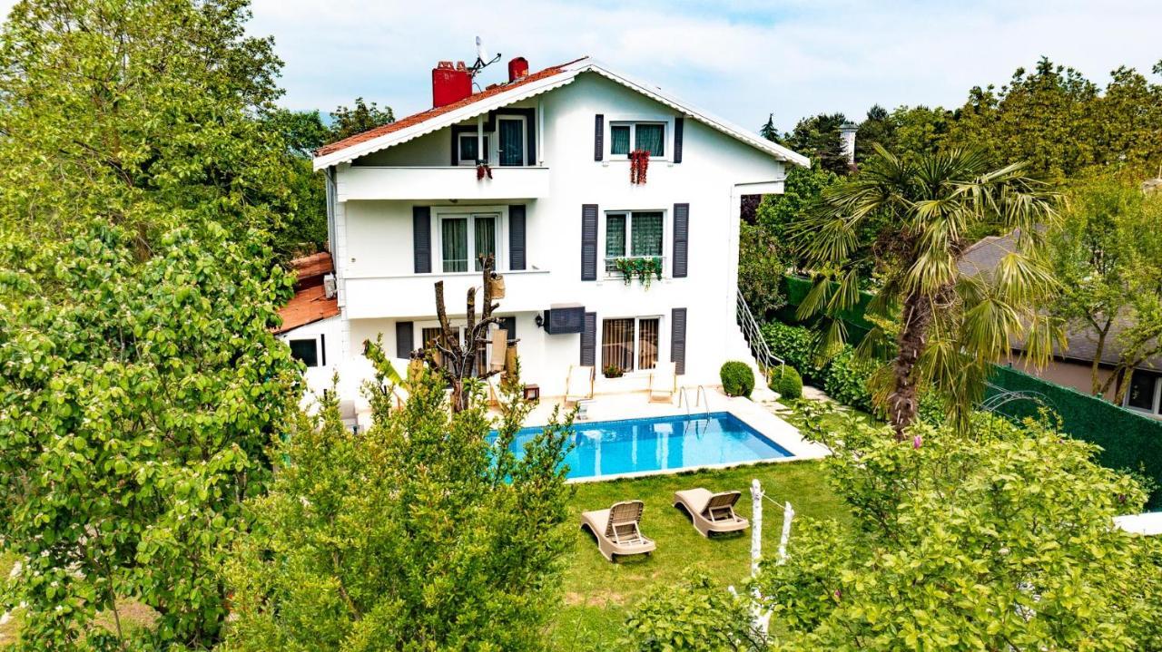 Villa Atlas Muhafazakar Havuzlu, Mustakil Genis Bahceli Sapanca Esterno foto