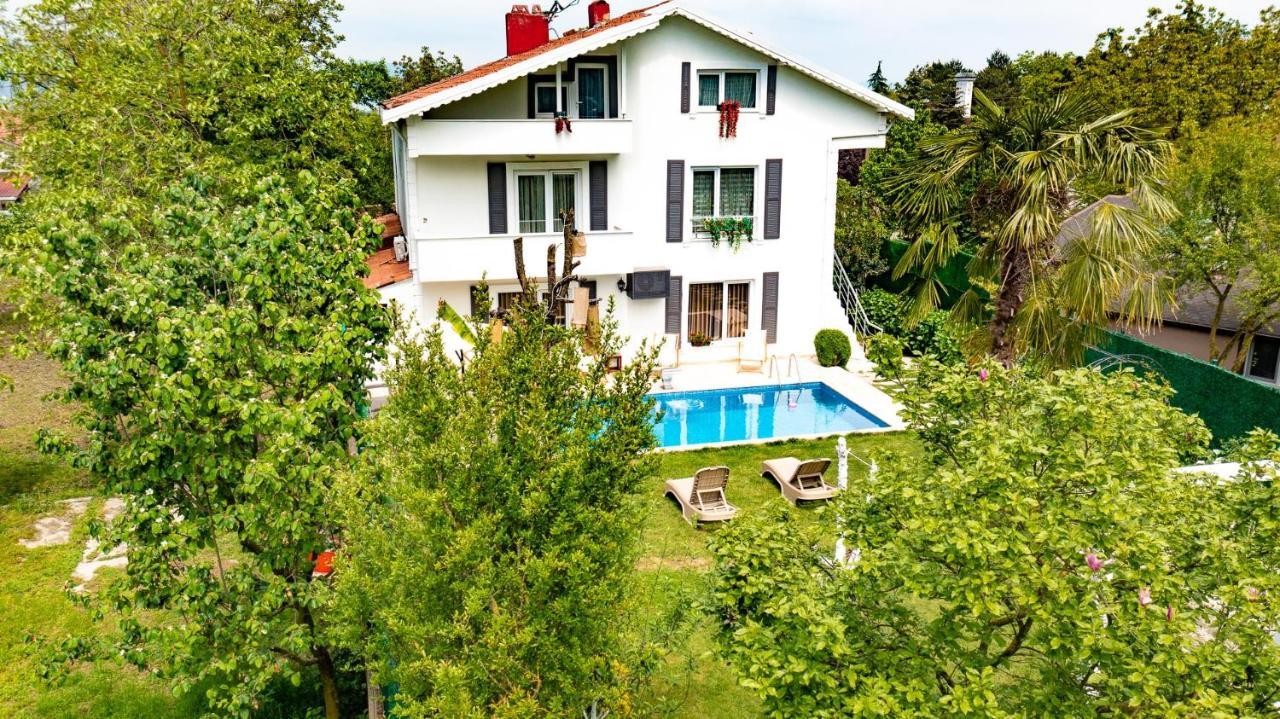 Villa Atlas Muhafazakar Havuzlu, Mustakil Genis Bahceli Sapanca Esterno foto