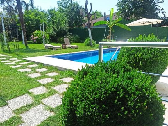 Villa Atlas Muhafazakar Havuzlu, Mustakil Genis Bahceli Sapanca Esterno foto