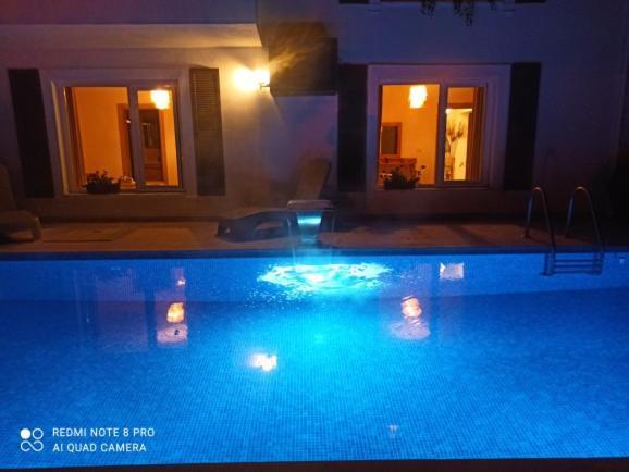 Villa Atlas Muhafazakar Havuzlu, Mustakil Genis Bahceli Sapanca Esterno foto