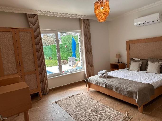 Villa Atlas Muhafazakar Havuzlu, Mustakil Genis Bahceli Sapanca Esterno foto